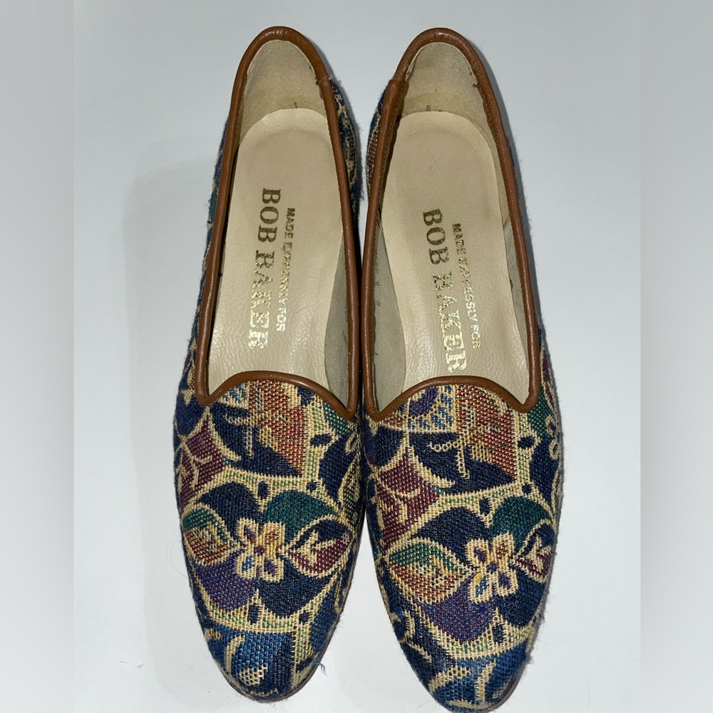 Bob Baker Tapestry Flats Size 8